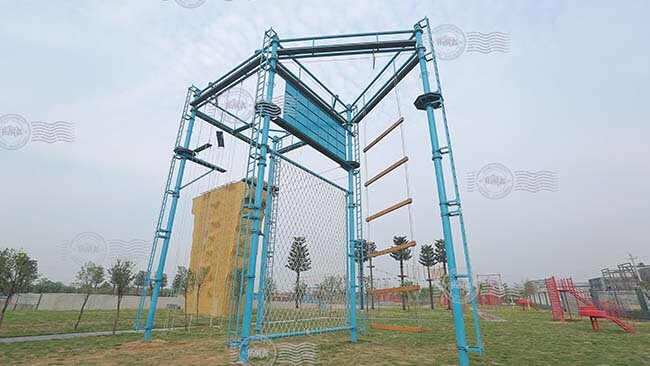 adventure park, outdoor adventure playground, obstacle course