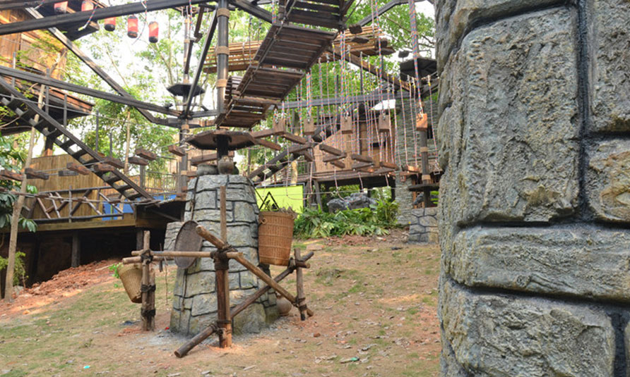 [!--Outdoor High Ropes Adventure Courses--]