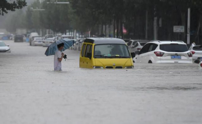 Zhengzhou, Rainstorm, Rain Deluge, Henan China