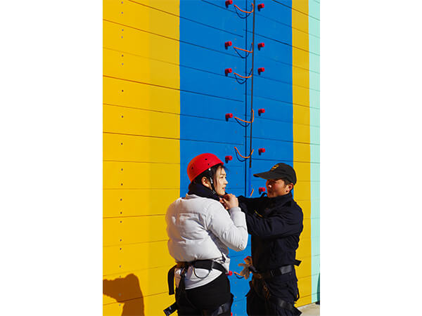 climbing wall，ropes course, amusement park