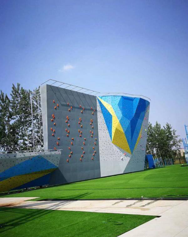 climbing wall, team building, outdoor climbing walls