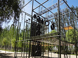 military training equipment， ropes course， climbing wall