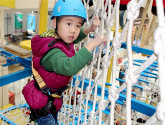 outward bound singapore, team building, adventure ropes course