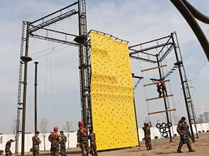 high ropes course, obstacle course, military training equipment