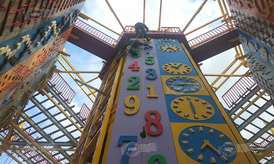 Israel Outdoor Ropes Course, outdoor adventure park, zipline, challenge course