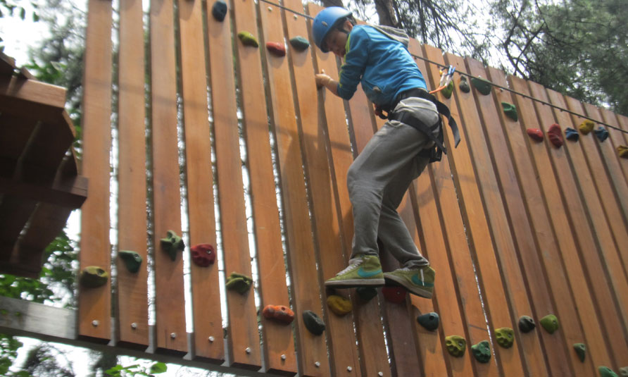 Treetop Challenge Course in Jiuguojing Forest Park, treetop adventure, tree top adventure park