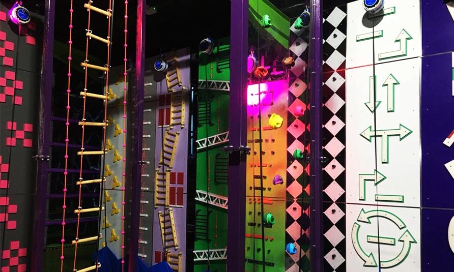 [!--Indoor Climbing Walls, children climbing wall, trampoline park--]